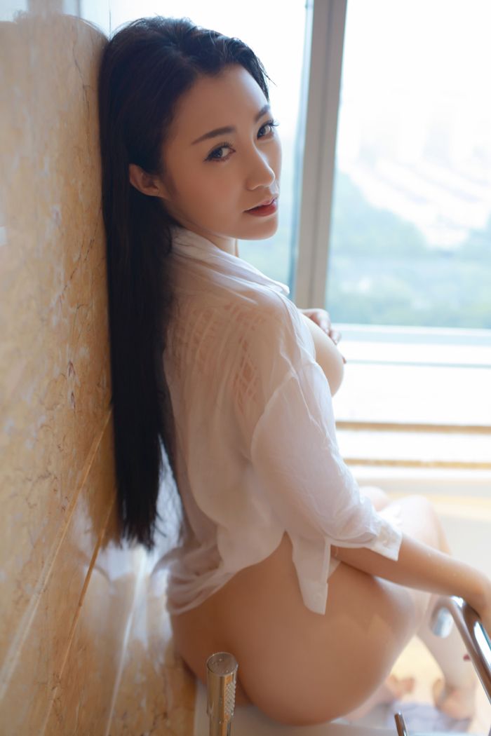 图片[8]-性感美女夏玲蔓大尺度诱惑湿身肉球隐现-美图写真论坛-文娱论坛-ACG资源社区