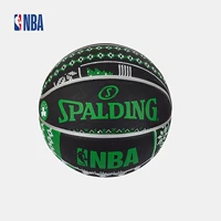 NBA Spalding 2018 Celtics Giáng sinh Series 7 Bóng rổ cao su 83-638Y 	quả bóng rổ cho bé	
