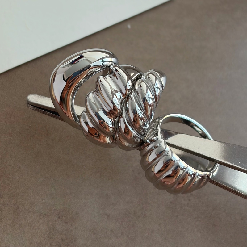 734 Titanium Steel Ring That Can Be Worn in the Shower