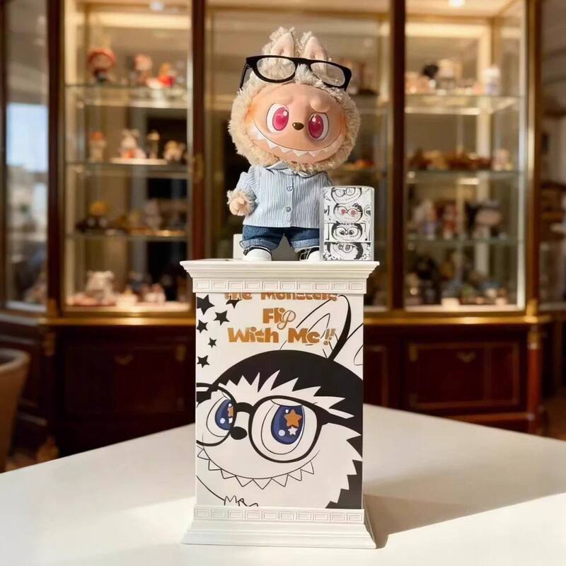 Labubu Labubu Big Doll Roman Column Base Big Summer Big Spring Wild Chess King Tie-Dye Rock Display Box