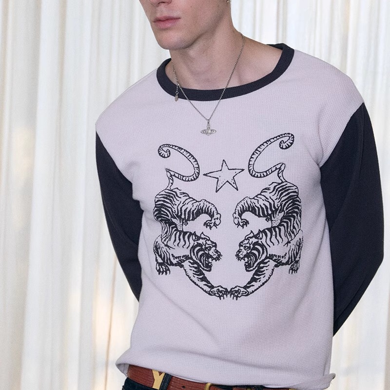 Insgale 25Aw Black and White Tiger Patchwork Raglan Sleeve Long-Sleeved T-Shirt Insgale 25Aw Black and White Tiger Patchwork Raglan Sleeve Long-Sleeved T-Shirt