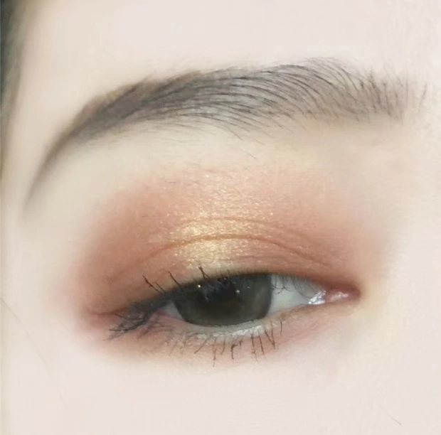 Ccmeiya Hàng Trung Quốc mềm bóng mắt hai màu zoeva bí ngô thay thế # 落雨 phấn mắt eyeshadow