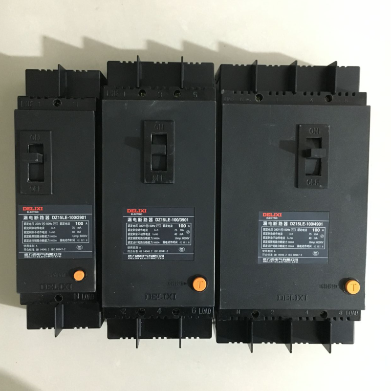 Delixi Molding Case Circuit Breaker Leakage Switch DZ15LE-100 4901 3901 2901 63A 100A