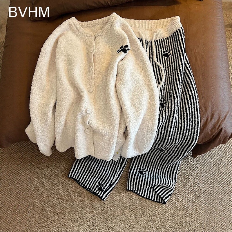 Victorian Style Coral Velvet Pajamas for Women 2026 New Autumn and Winter Half-Velvet Warm Striped Home Wear Set