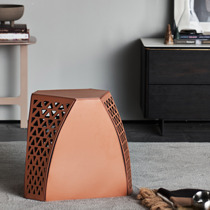 Shoe change stool small stool saddle leather makeup stool low stool Italian light luxury stool creative designer furniture short Dunzi