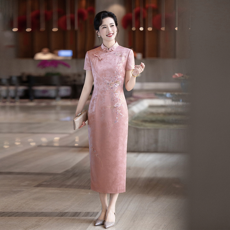 Flower Joyful Beauty Mother-In-Law's Wedding Banquet Dress, Mother's Wedding Banquet Cheongsam, National Day Wedding High-End Light Luxury Mother's Outfit