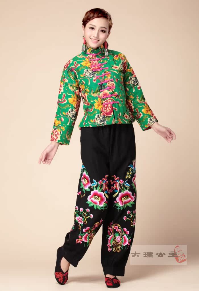 Gói giải phóng mặt bằng không trở lại không thay đổi Ngày hoa mai Quốc gia gió Đông Bắc hoa vải cotton và áo khoác ngắn áo khoác lông ngắn áo phao béo