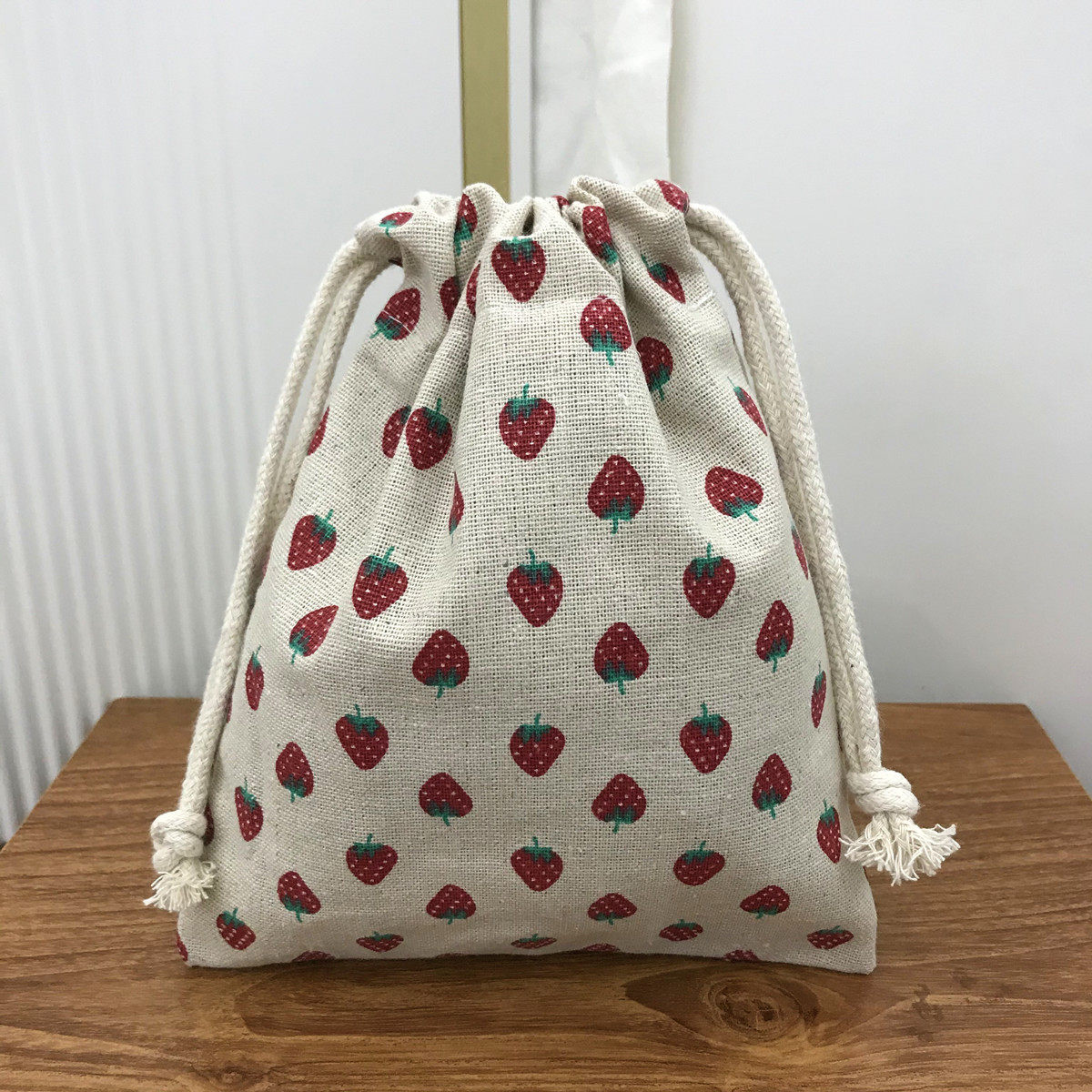 Fabric double cotton linen strawberry mobile phone key zero money makeup bag containing draw rope bunches small bag art ins