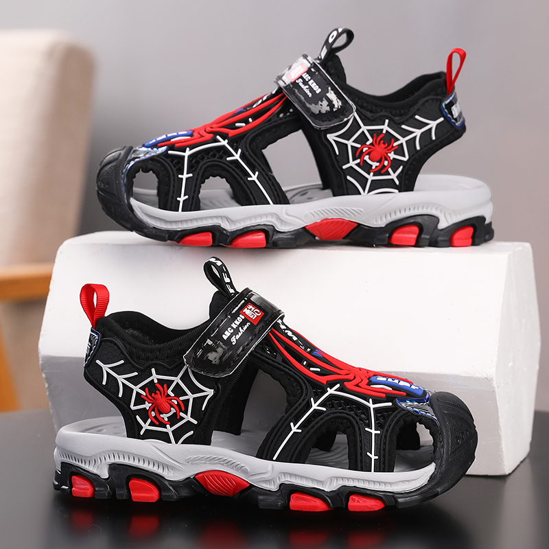 Outlet Boys' Closed-Toe Sandals 2026 Summer New Style for Young Boys Children's Spider-Man Beach Shoes