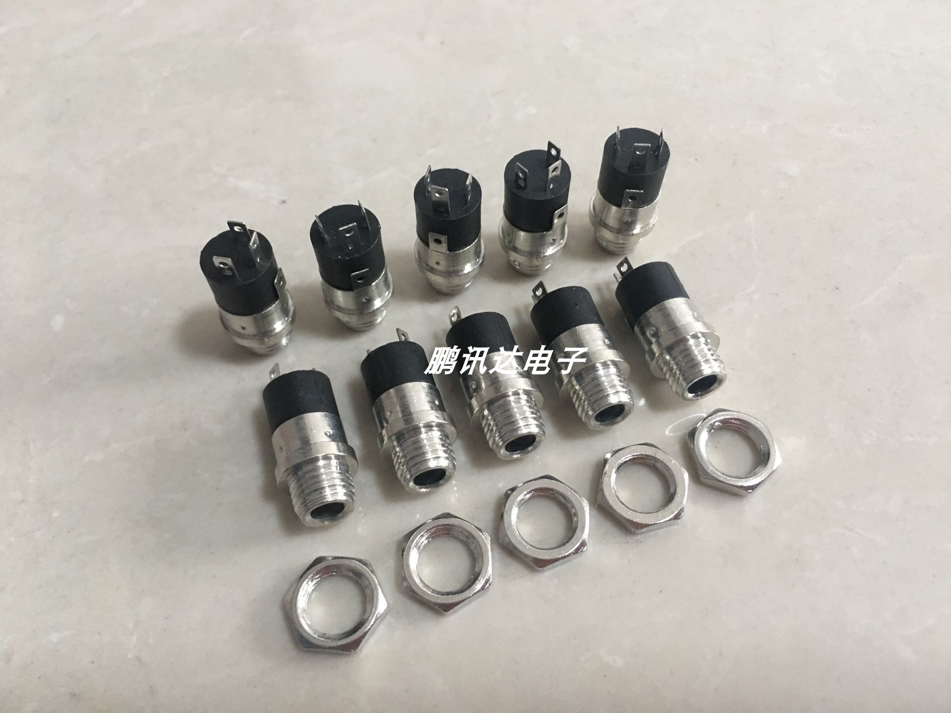 3 5MM headphone socket PJ-392A mother seat audio video socket 3 feet vertical socket silver plated-Taobao