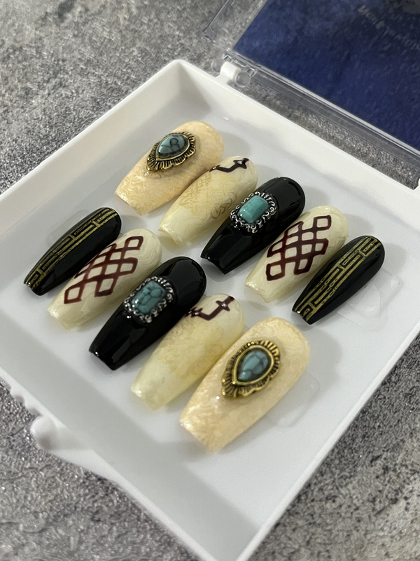 Tanghesnail『Fingertip Mongolian Robe--Black Gold Mongolian Robe』Original Mongolian Style Wearable Nail Art