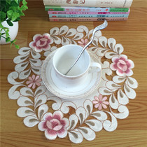 Pastoral embroidery cover Fruit dish tea dish cover Multi - towel Vase mat meal mat lamp cup mat