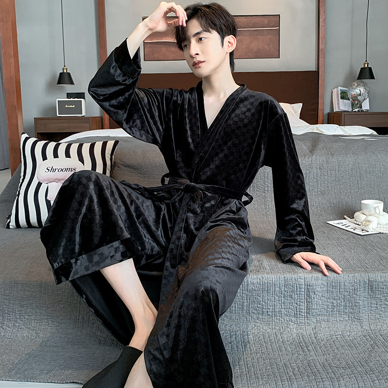 2026 New Men's Nightgown for Autumn and Winter, Velvet Long-Sleeved, Long Style, High-End Home Wear, All-In-One Dressing Gown and Bathrobe