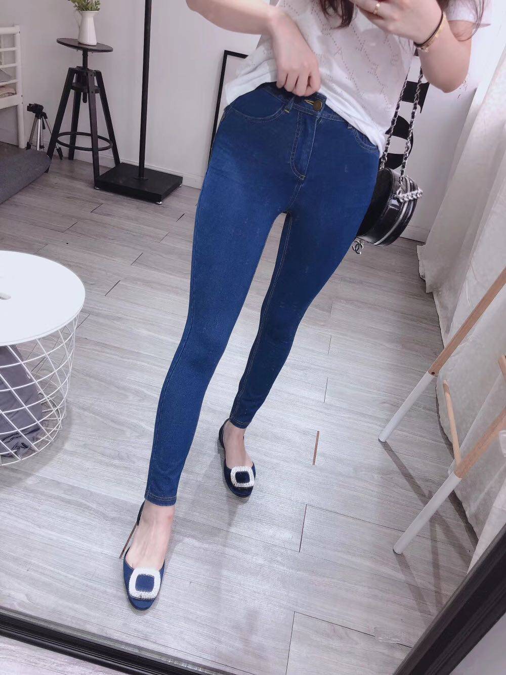 2021 autumn new European pushup peach hip lift mid blue dark blue high waist casual jeans super elastic and comfortable