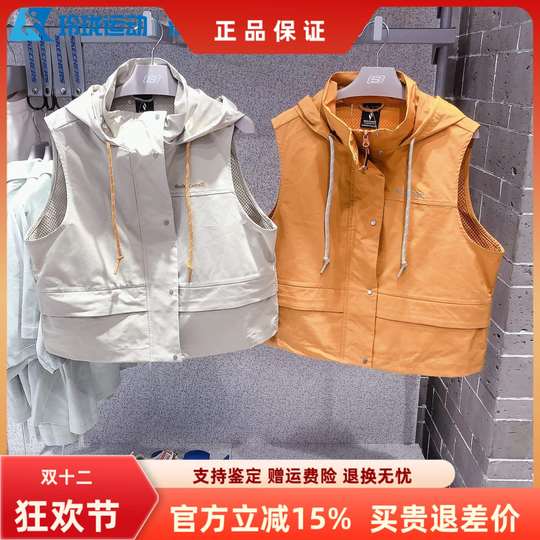 Skechers斯凯奇夏新款女士山野户外系列运动梭织连帽背心P225W097