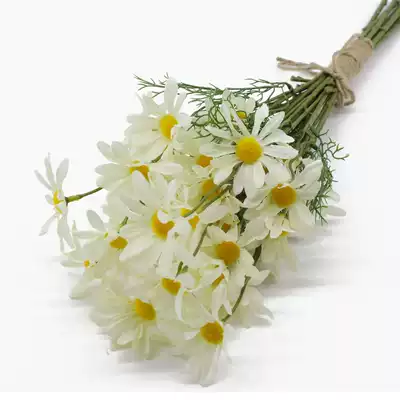Simulation flower small Daisy documentary wind wedding photo studio props photography wedding photo Photo Wedding Photo Photo Photo holding flower decoration bouquet
