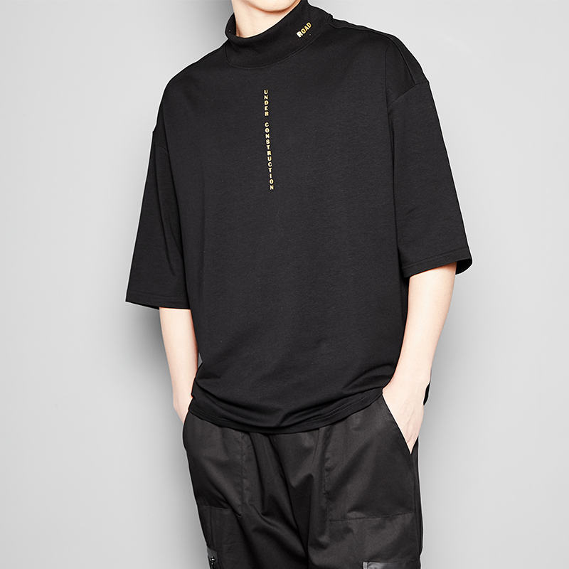Original Design, Mid-High Collar, Gold Foil Print Short-Sleeve T-Shirt, Loose Drop Shoulder Oversize Five-Quarter Sleeve Tee, Mid-Sleeve