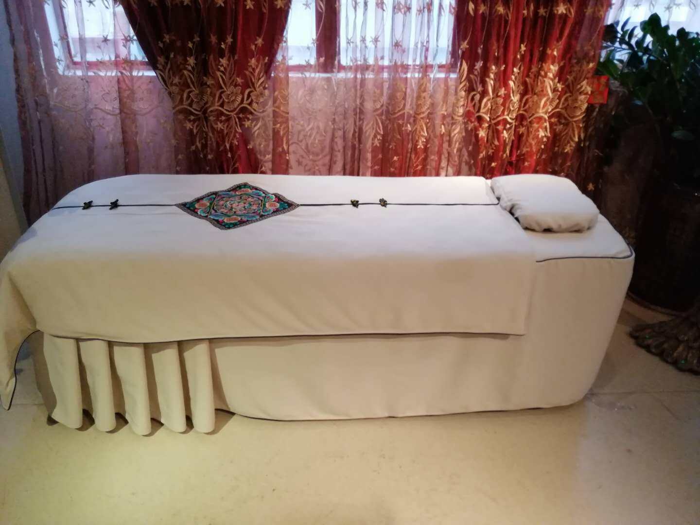 Manufacturer direct sales beauty bed cover four sets minimalist massage Lavender SPA Clubhouse Bed Booking for LOGO-Taobao