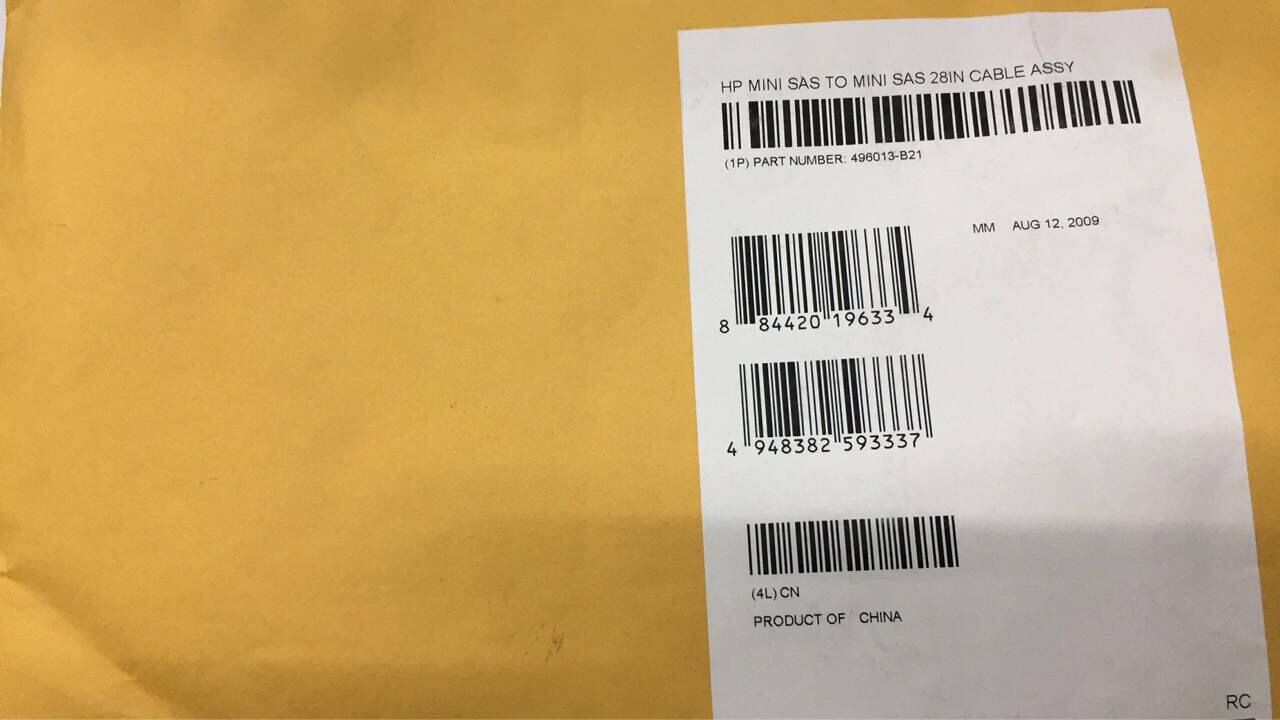 496013-B21 HP Mini SAS to Mini SAS 28in Cable Assy
