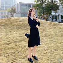 Knitted dress spring autumn 2022 new doll collar slim waist small black skirt with knee-length bottoming sweater skirt