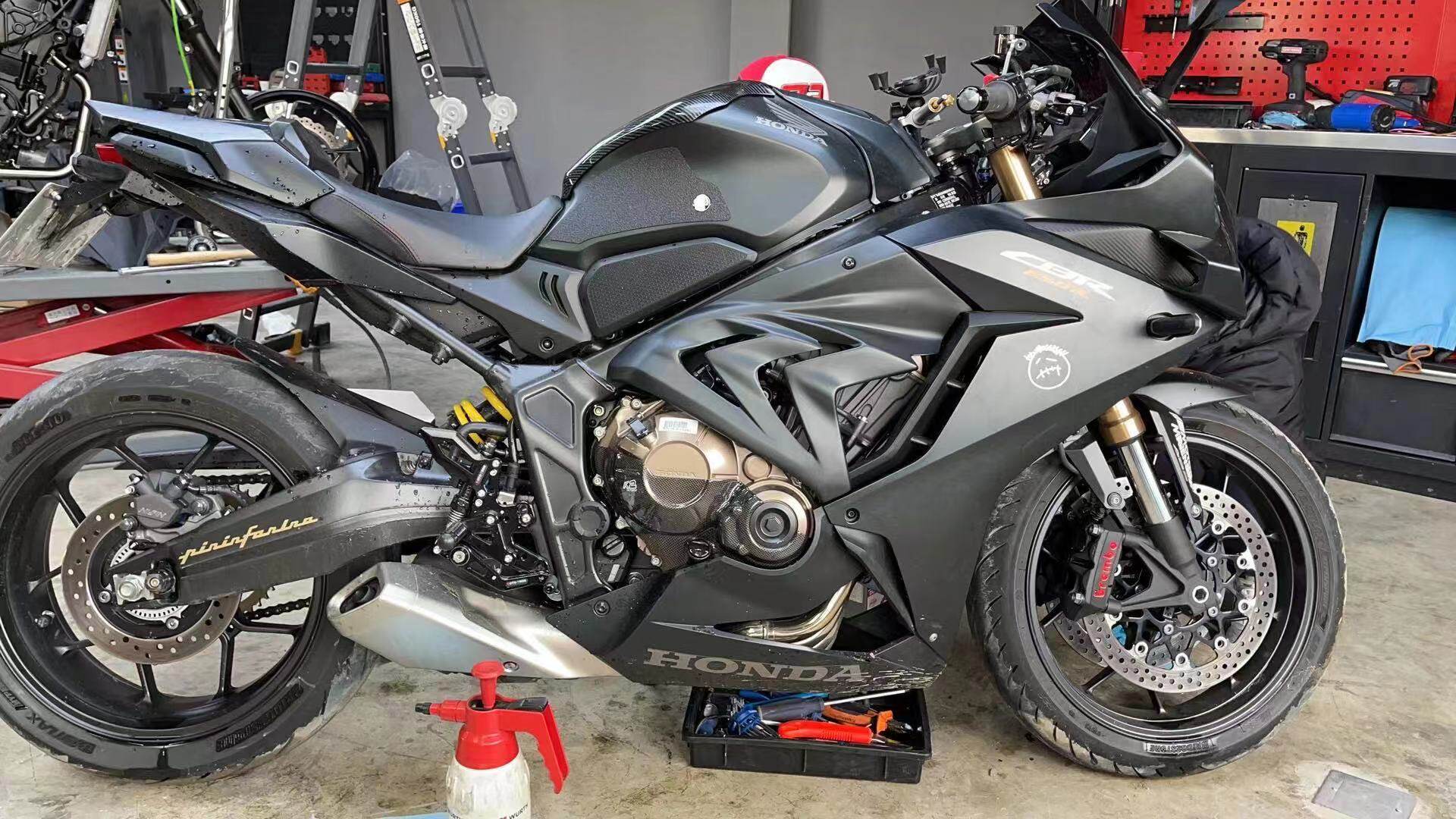 Spot Honda HONDA CBR650R modified second-generation shark side panel body side panel side shroud