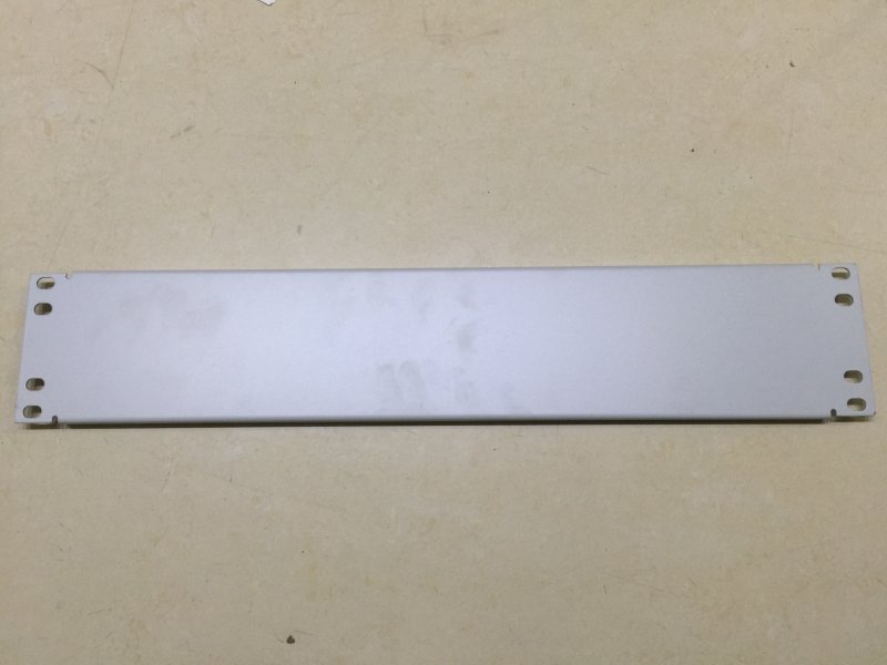 Standard 19-inch 1U 2U 3U 4U blind plate whiteboard bezel enclosure bezel grey white black