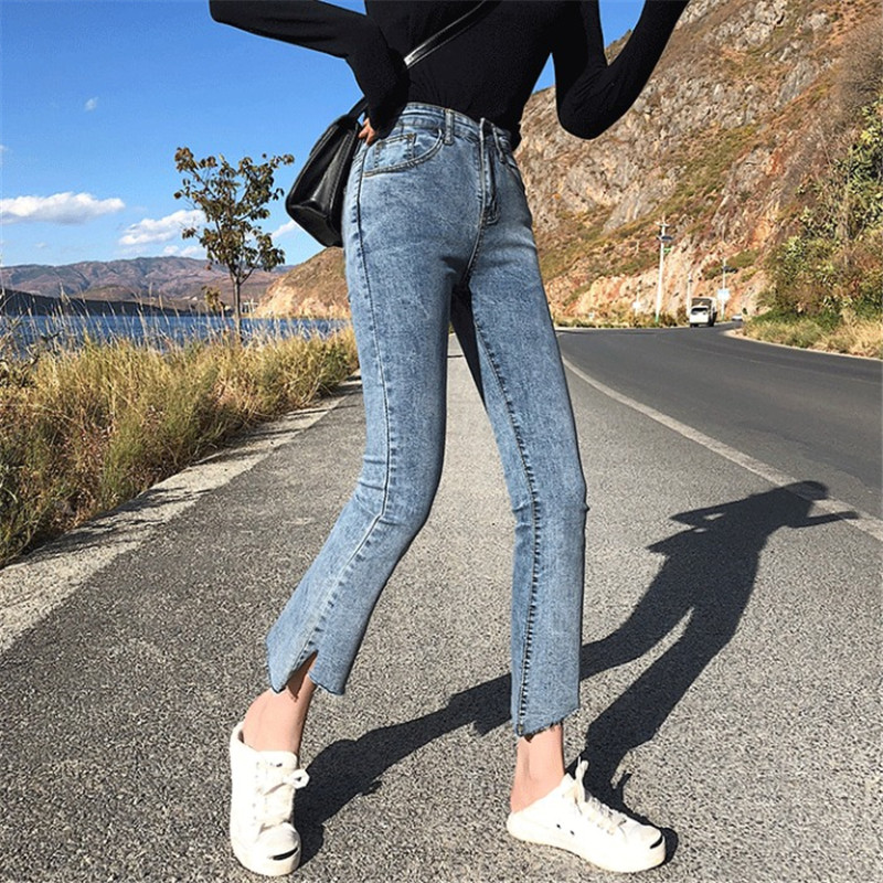 Micro - horn jeans female spring and autumn new 2021 size fat mm high waist Korean edition nine points thin and loose leg pants