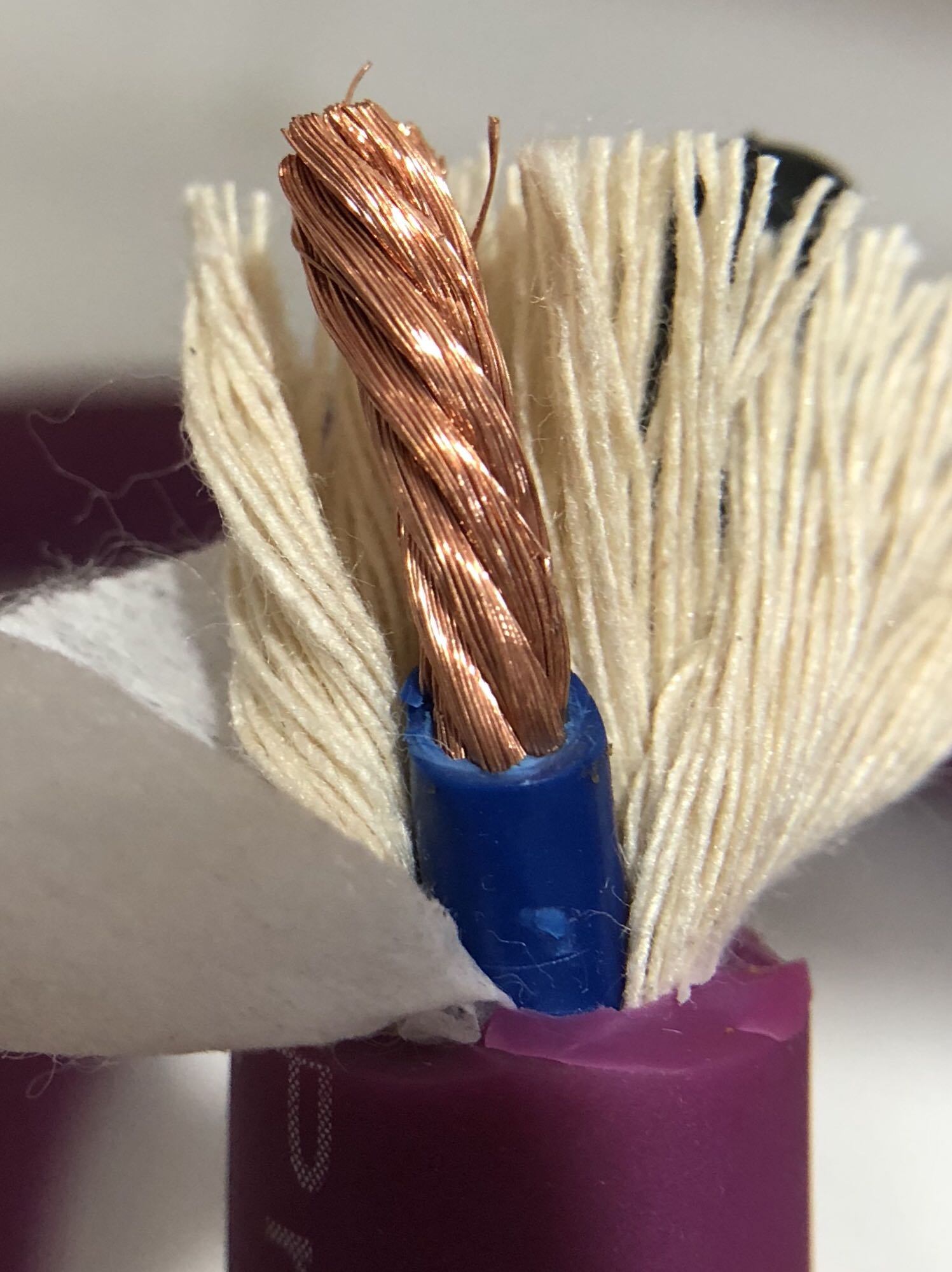 British noble Proac Response OFC true oxygen-free copper noble 6 square speaker wire speaker wire