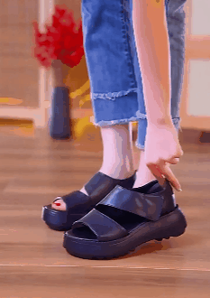 详情-04展示2.gif