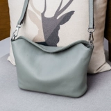 Вместительная и большая универсальная сумка на одно плечо, небольшая сумка, коллекция 2023, из натуральной кожи