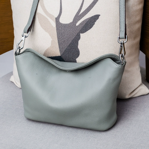 Вместительная и большая универсальная сумка на одно плечо, небольшая сумка, коллекция 2023, из натуральной кожи