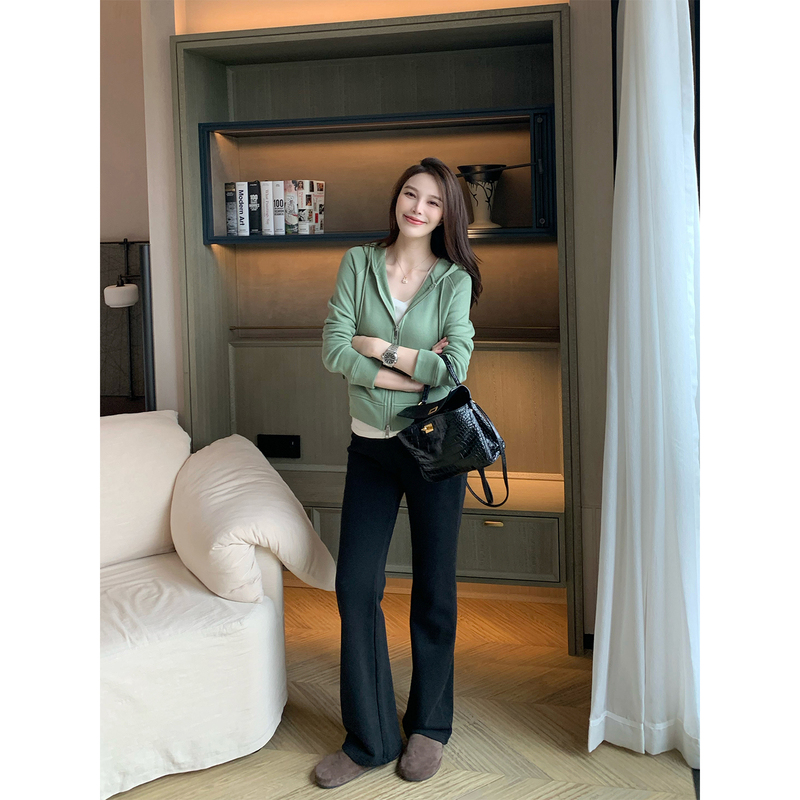 Dabai Dbai [Qingye Xiulv] Green Casual Sports Style Hooded Sweatshirt for Women, Autumn Loose and Versatile Jacket