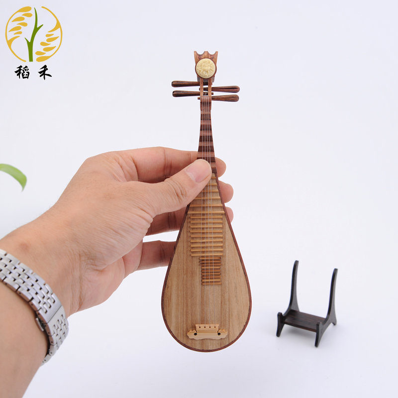 中国风特色家居琵琶摆件,送女生创意礼物 中国风特色家居琵琶摆件,送女生创意礼物