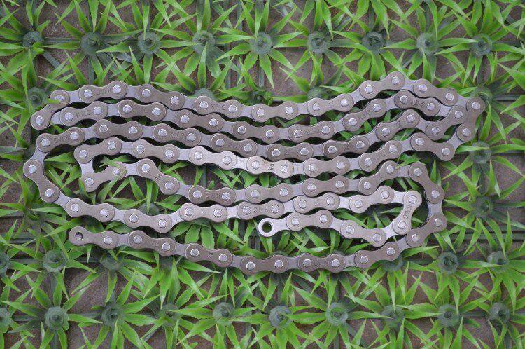 Chaîne de vélo - Ref 2369547 Image 3
