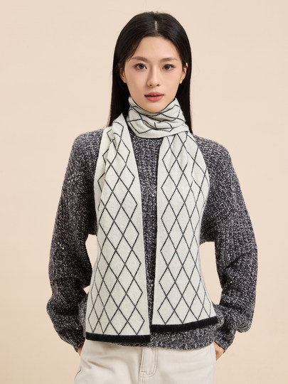 Adult Cashmere Scarf - Women's High-End Red Neck Warmer Long Scarf for Autumn and Winter Warmth - Suitable for Parent-Child Matching