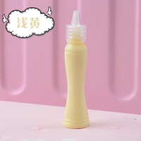 Светло-желтый