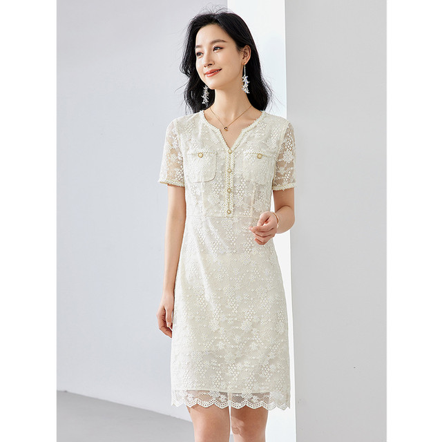 Ou Nixue 2024 new summer style spliced ​​lace hollow women's short-sleeved dress skirt V-neck high-waisted slimming skirt