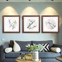 Ancient Wu Woman Red Su Embroidery Finished Product Hung Painting Pure Handmade Embroidery Painting Living Room Xuanguan Round Frame Decoration Painting of Yan Burong Flower Bird