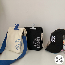 ins Japanese Harajuku simple and all-match ancient sense girl canvas bag Hong Kong style retro small fresh student messenger bag