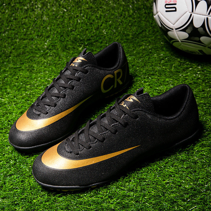 C Assassin Children Football Shoes Men and Men Broken Nails AG Long nail TF Messi Little Li zi High school student leopard training shoes