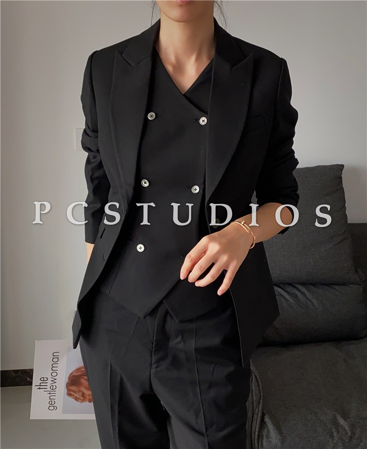 Black double-row suit suit vest three pieces of feminine repair to host professional high-end custom British wind