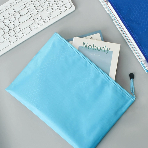 Пользовательский печатный логотип для печати компании Реклама A4 Football Pattern Уточнивание 𫔀 Водонепроницаемое информация о офисе Canvas