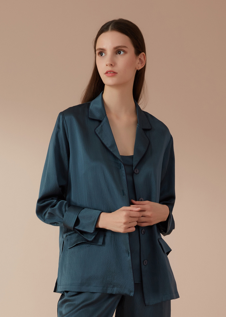 Đồ ngủ lụa dài tay áo lụa cotton thoải mái mùa thu và mùa đông ấm áp cho phụ nữ đồ lót nhà NEIWAI bên trong và bên ngoài áo kiểu trung niên