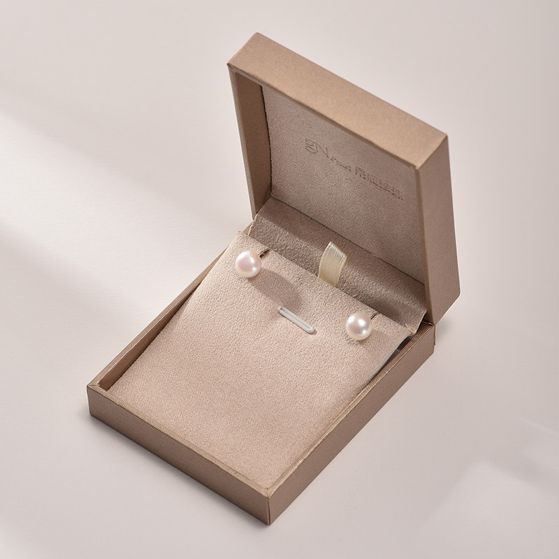 京润珍珠 素静 S925银 淡水珍珠耳钉 7-8mm 天猫优惠券折后￥49包邮（￥299-250）