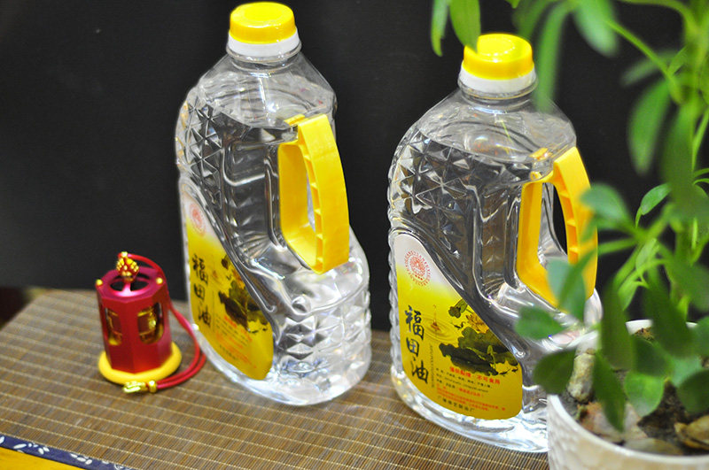 Guang Ring Buddha Yi Fo 2 liters environmental protection and pollution-free crystal Futian oil for Buddha Changming Light liquid oil