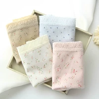 Đồ lót nữ Nhật Bản cotton nhỏ eo cao tam giác hoa kích thước lớn chất béo MM mẹ đồ lót sườn quần lót nam