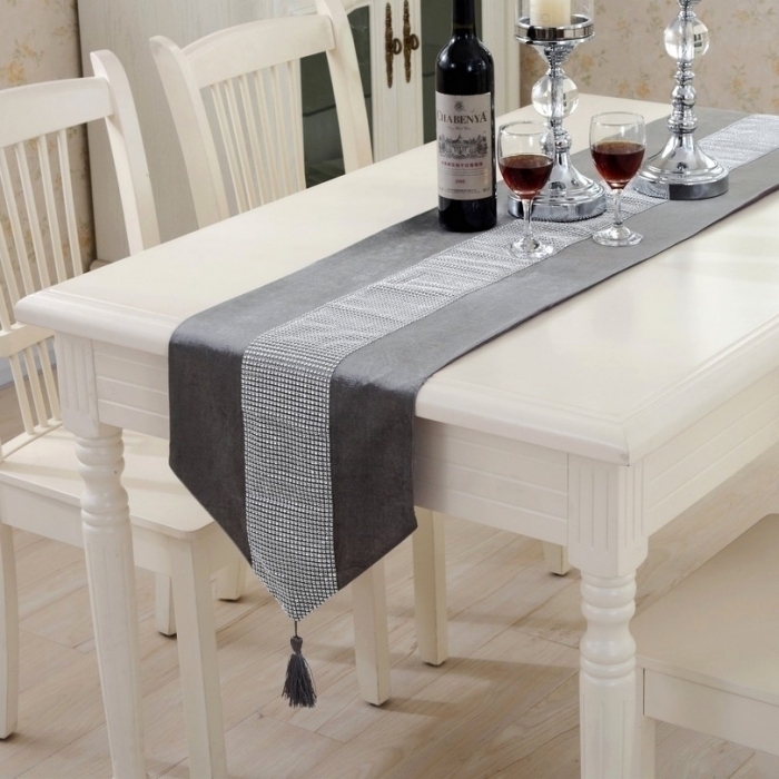 New table flag tea table cloth table cloth European-style fashion atmosphere minimalist modern table cushion inlaid with table cloth noble and luxurious