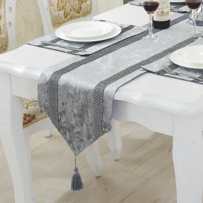 Simple modern tableflag luxury European flag drilling striped fashion tea tablecloth table tablecloth tail towel