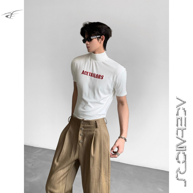 Ace Benming Hong Red Embroidered Lettering New Elite Deconstructed Half-High Collar T-Shirt for Men, High-End Feel, Regular Shoulder, Slim Fit Base Shirt Ace Benming Hong Red Embroidered Lettering New Elite Deconstructed Half-High Collar T-Shirt for Men, High-End Feel, Regular Shoulder, Slim Fit Base Shirt