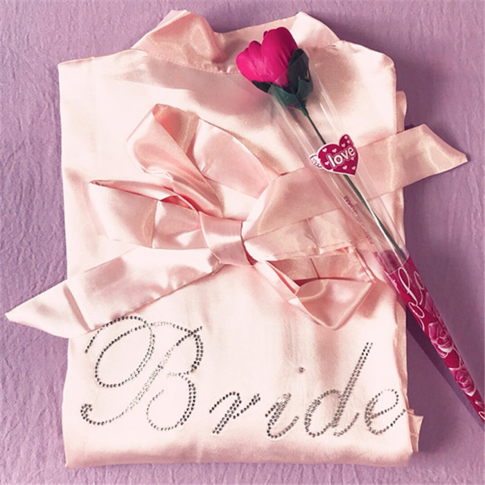 Champagne Pink sexy Nightgown Party Bride Bride Bridesmaid Embroidery Hot Diamond Wedding makeup Morning gown customization